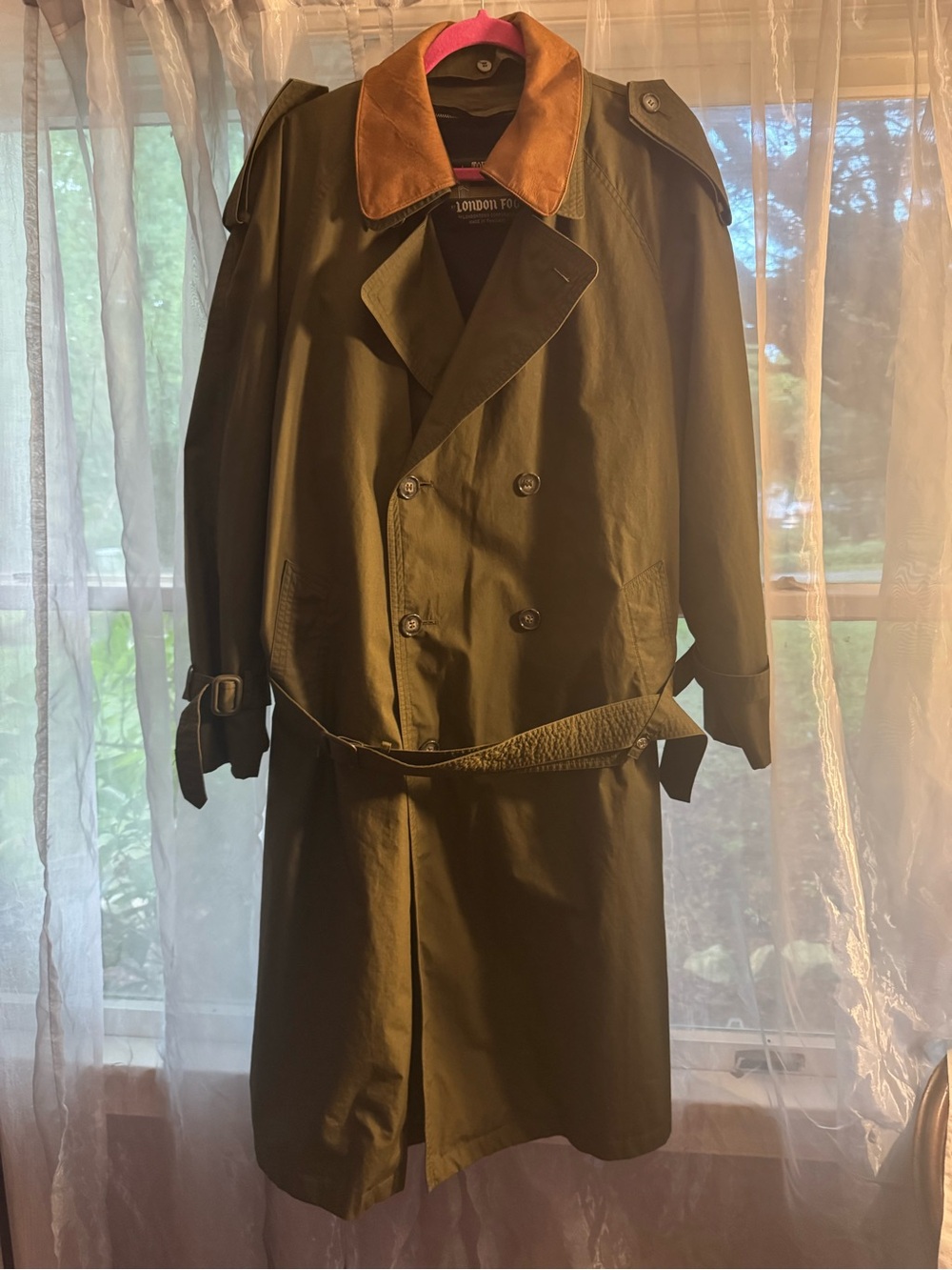 London Fog Olive Green Trench Coat with Brown Collar (hole by button)